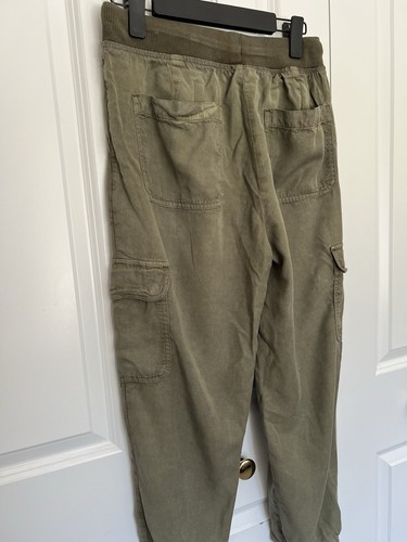 American Eagle Hose grün Cargo elastischer Bund Baggy Jogger Bein - Damengröße 2 - Bild 14 von 20