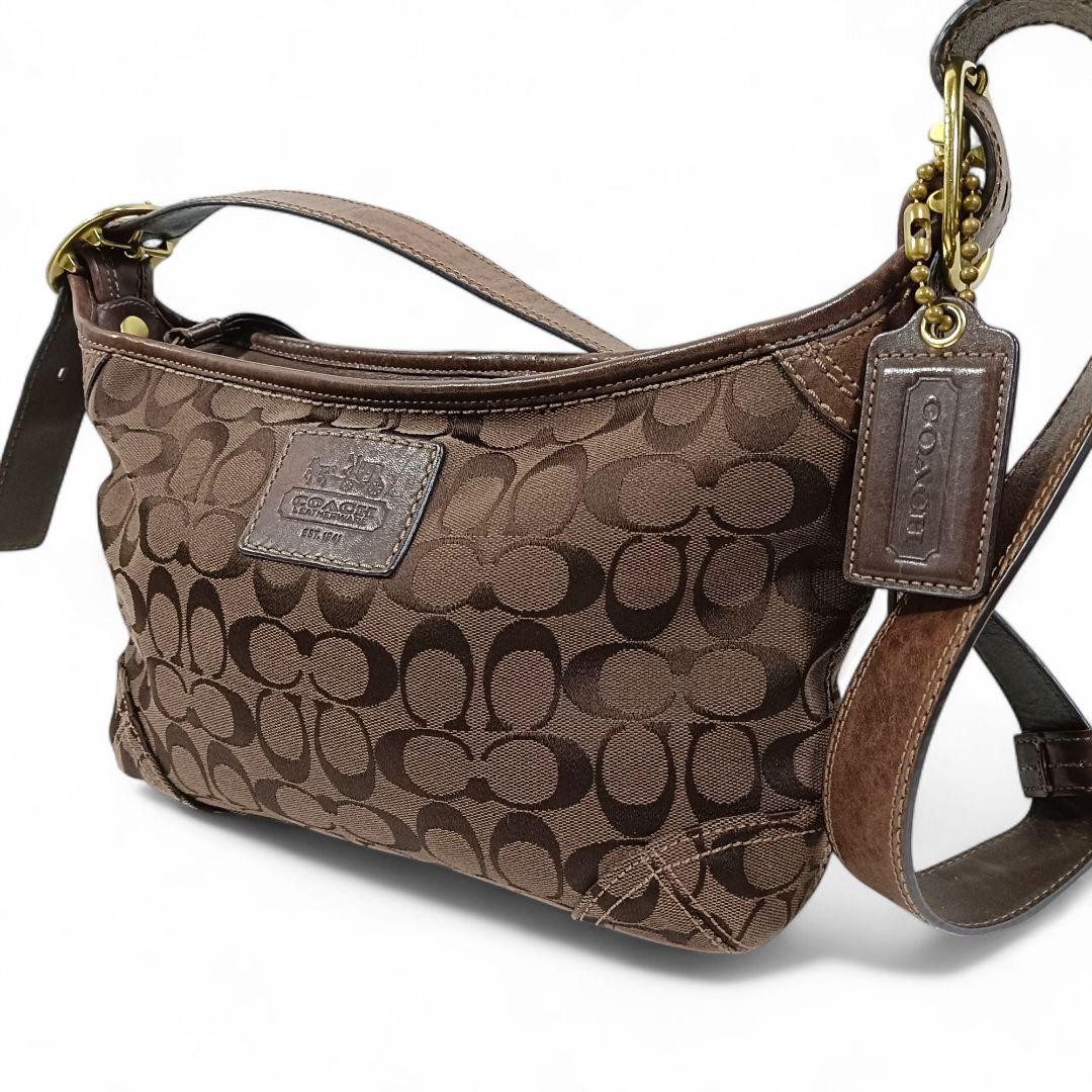 Coach Signature Canvas Shoulder Bag in Brown Style G060133