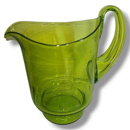 Jarra de vidrio verde oliva vintage Blenko #7015s - Imagen 5 de 16