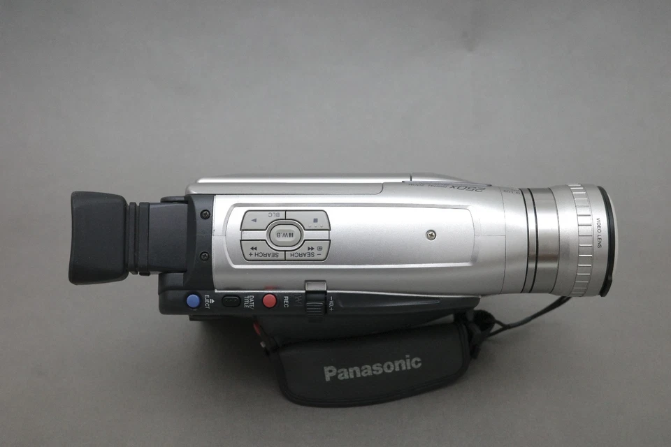 Panasonic NV-VZ10 VHS-C Camcorder + Battery, Charger, New Cassette – Watch Video - Image 4 of 4