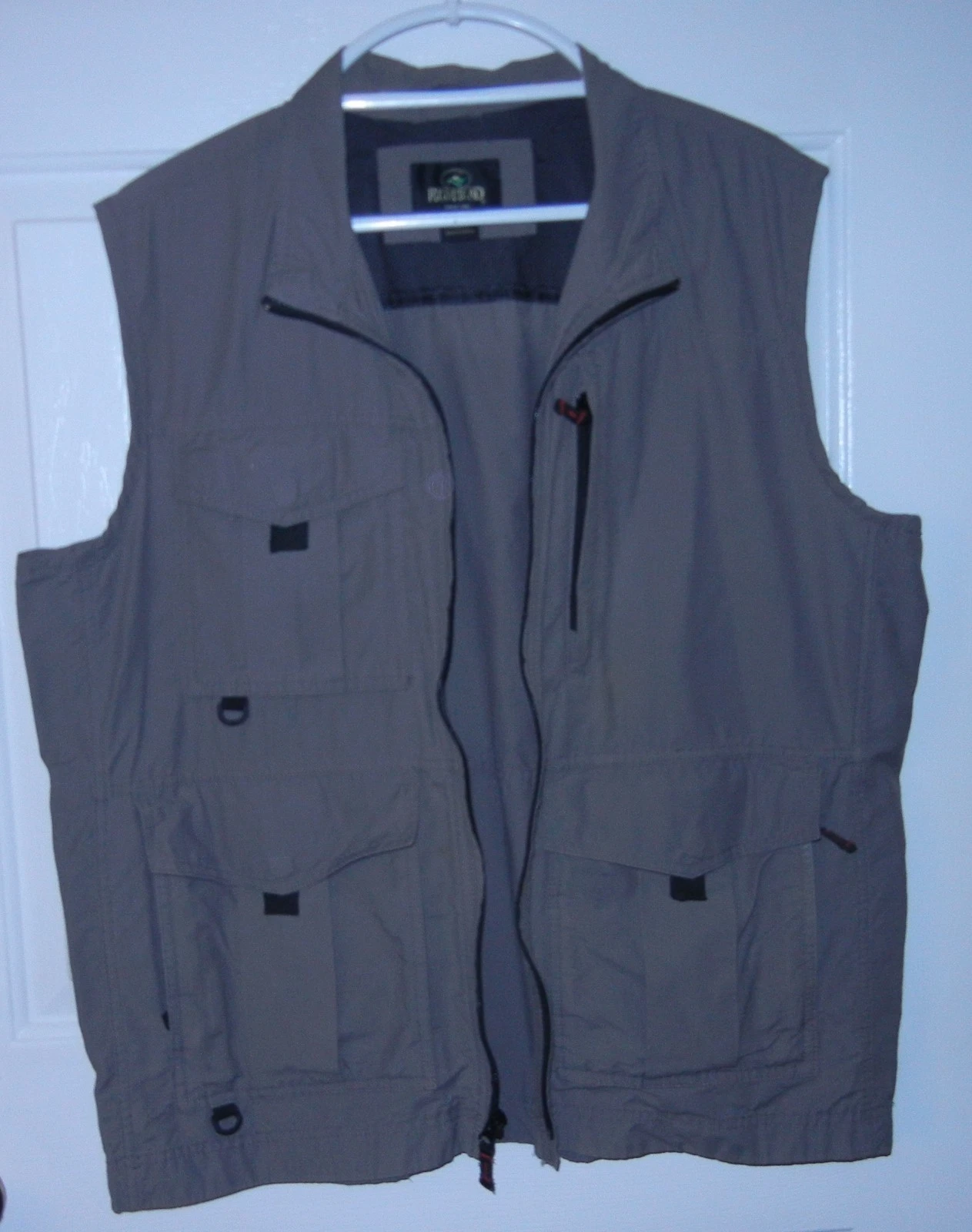 Redhead Hunting Fishing 8 Pocket Utility Vest Zipper Front - Size Large - Gray