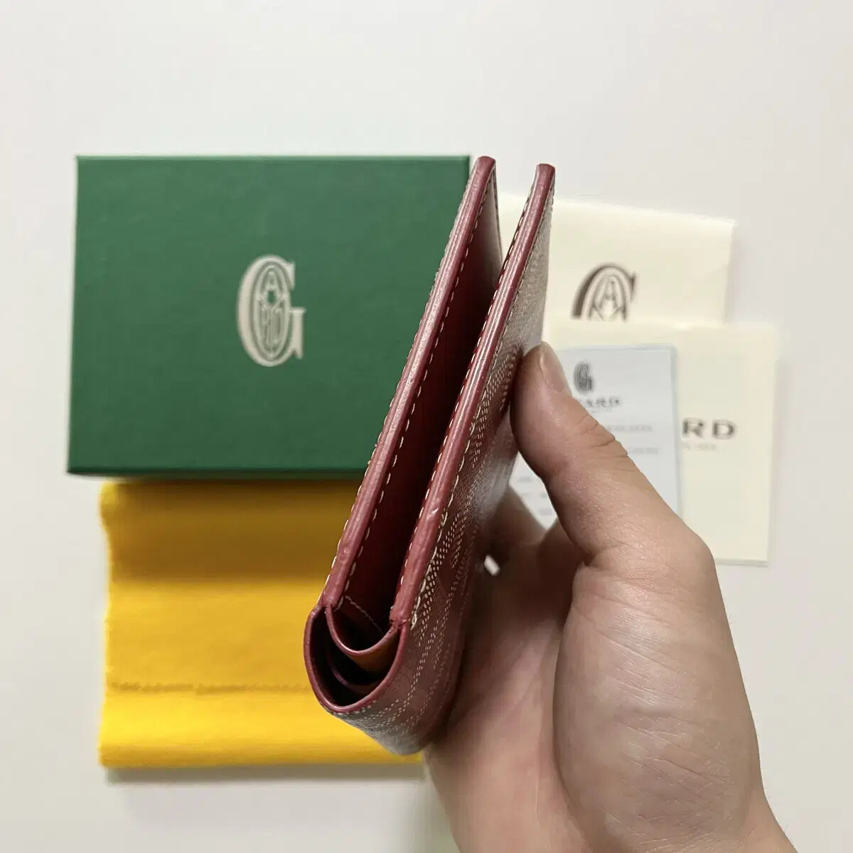 Goyard Victoire Wallet 財布　二つ折り Goyard Victoire Wallet - Shop Here Today - Goyard World