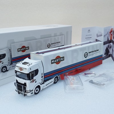 1/64 TM & ModernArt スカニア トラック 白martini