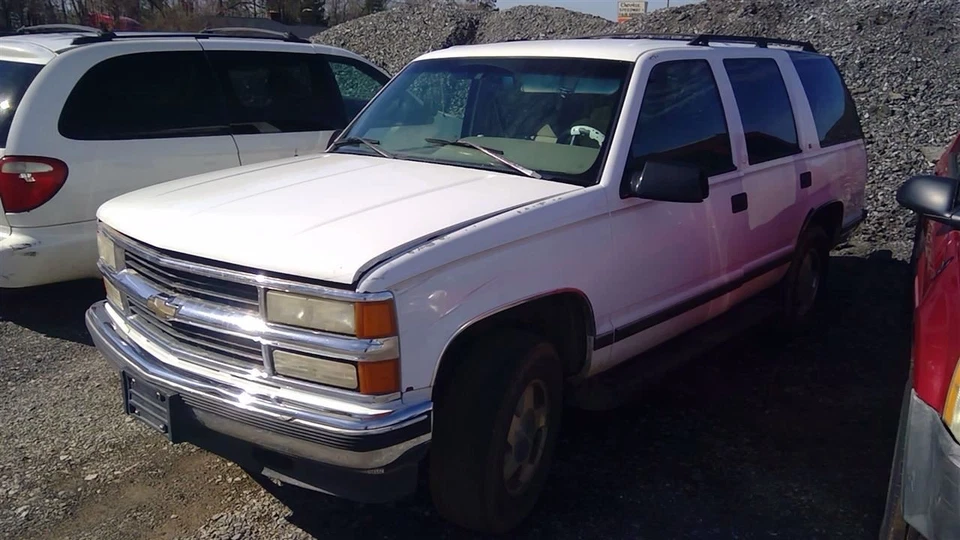 Композитная пассажирская фара подходит для Chevy Tahoe 90-02 годов выпуска от оригинального производителя - Изображение 2 из 4