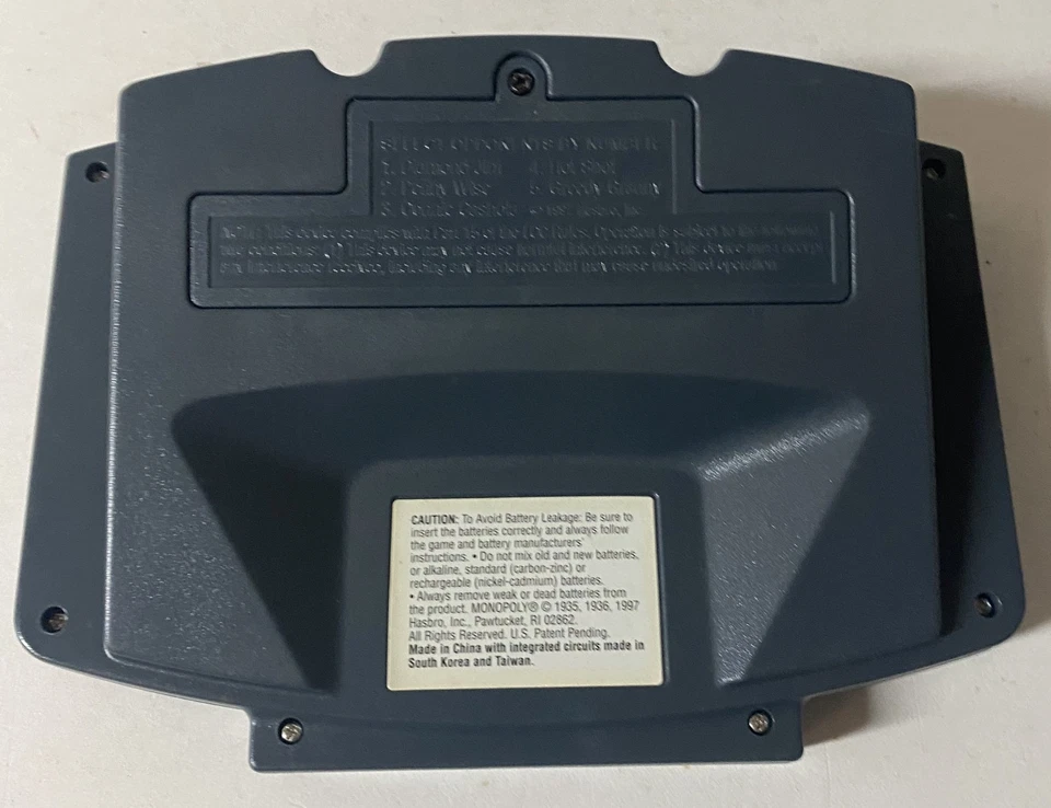 Vintage Monopoly Electronic Handheld LCD Board Game 1997 Hasbro Battery Operated - Image 2 of 4