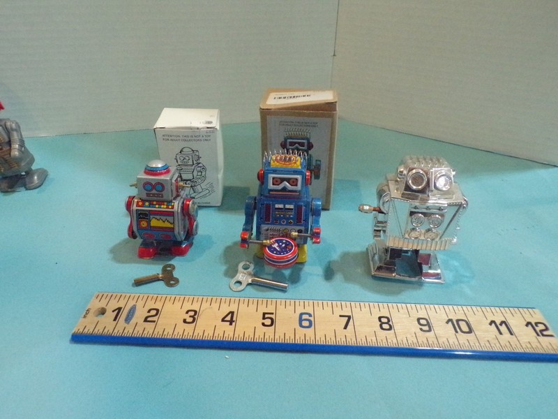 ROBOTS LOT OF 3