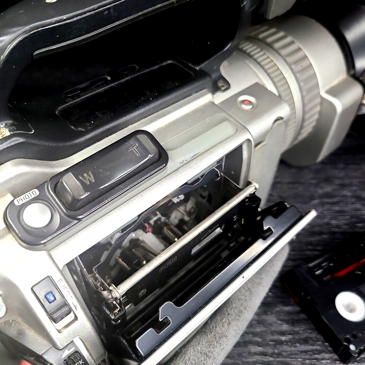 Sony DCR-VX2000 Camcorder - Metallic silver for sale online | eBay