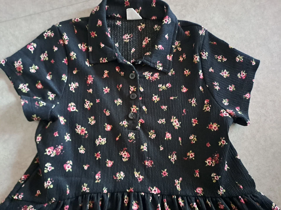 Robe fluide manches courtes à petites fleurs Zara - 8 ans - Photo 4/4