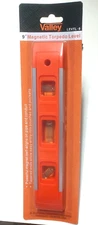 9" MAGNETIC TORPEDO LEVEL TAPERED ENDS