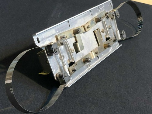Studer A810 Reel to Reel Tape recorder Spool Motor Brake w/ Bands 1.810.165.00 - Picture 6 of 6