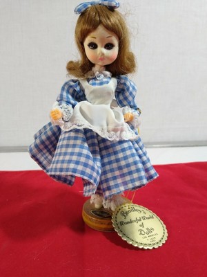 bradley's wonderful world of dolls 1978