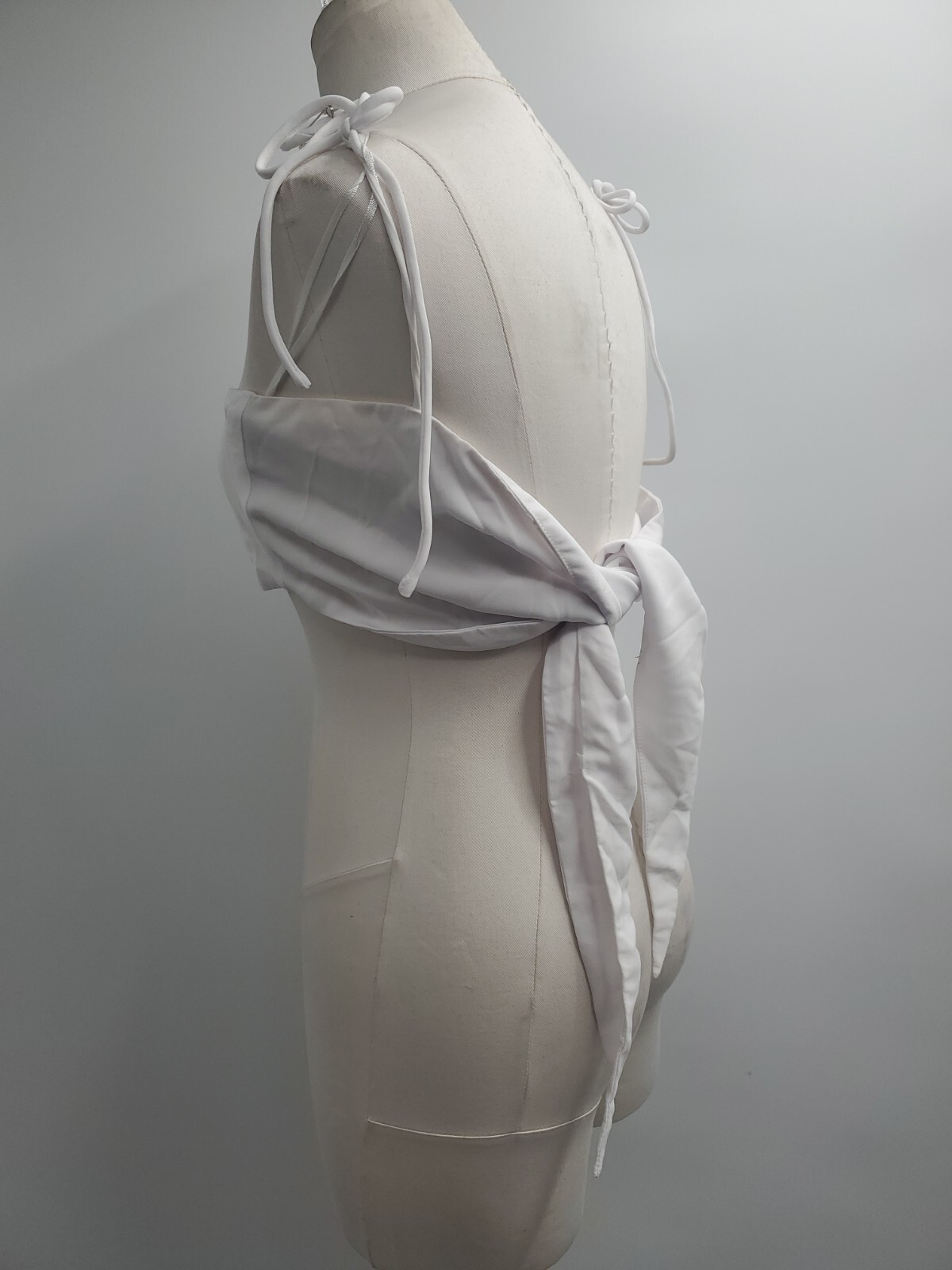 Superdown Women's Polyester Blend White Spaghetti… - image 6