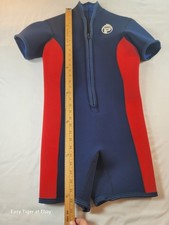 Parkway 1/4" Neoprene Wetsuit Reversible "Shorty" LARGE ROYAL NAVY RED