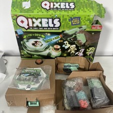 QIXELS Fuse 'N Dry Combo Pack Includes 1000 Cubes GLOW In The Dark
