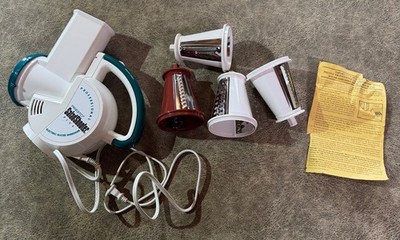 Presto PROFESSIONAL  SALAD SHOOTER Plus 5 slicer/shredders food prep veggies