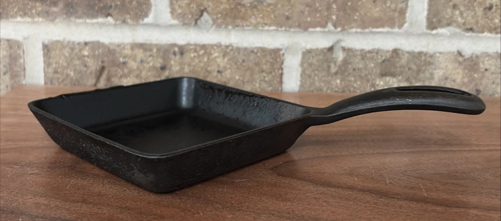 Antique Vintage GRISWOLD Cast Iron Square Egg Skillet 4.5" Diameter
Opens in a new window or tab