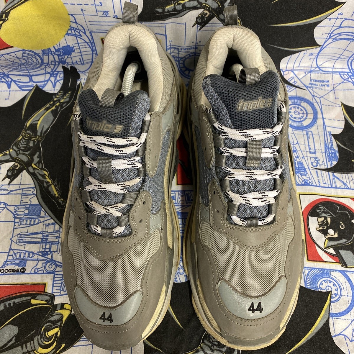 Size 44/ US 11 - Balenciaga Triple S Sneakers Grey/Grey Size 44/ US 11 - Balenciaga Triple S Sneakers Grey/Grey