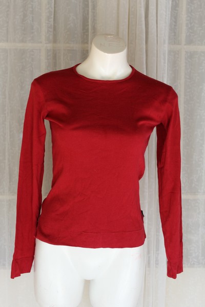 BONDS RED BASIC COTTON LONG SLEEVE T-SHIRT 🌃 WE BUY & SELL CLOTHING