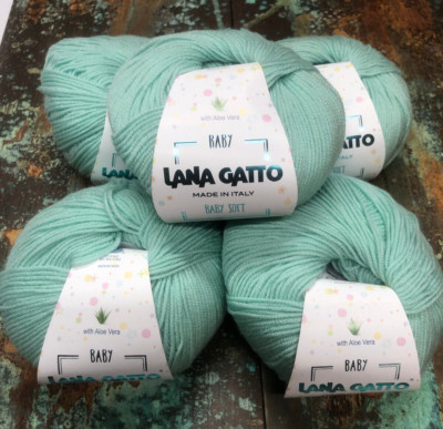 Lot of 5 Lana Gatto Green Baby Soft Yarn 50g/170m Each #8387