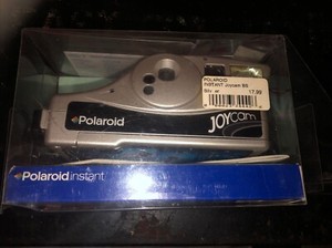 VINTAGE POLAROID JOYCAM INSTANT CAMERA - COLLECTABLE. B5
