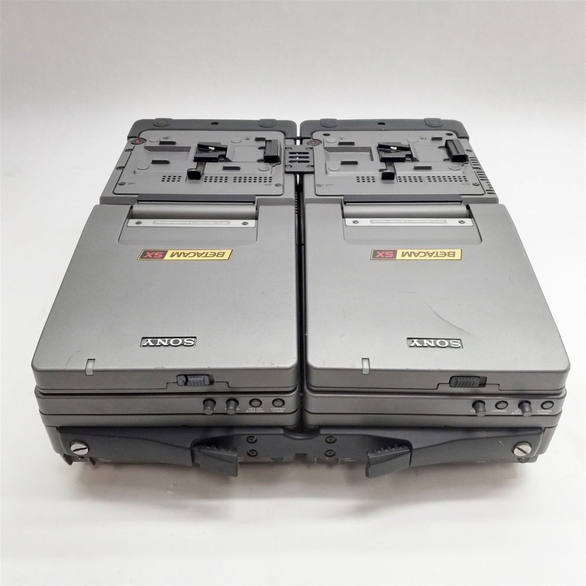 Sony DNW-A25P – Magnétoscope/Lecteur Portable Betacam SX / SP (occasion)