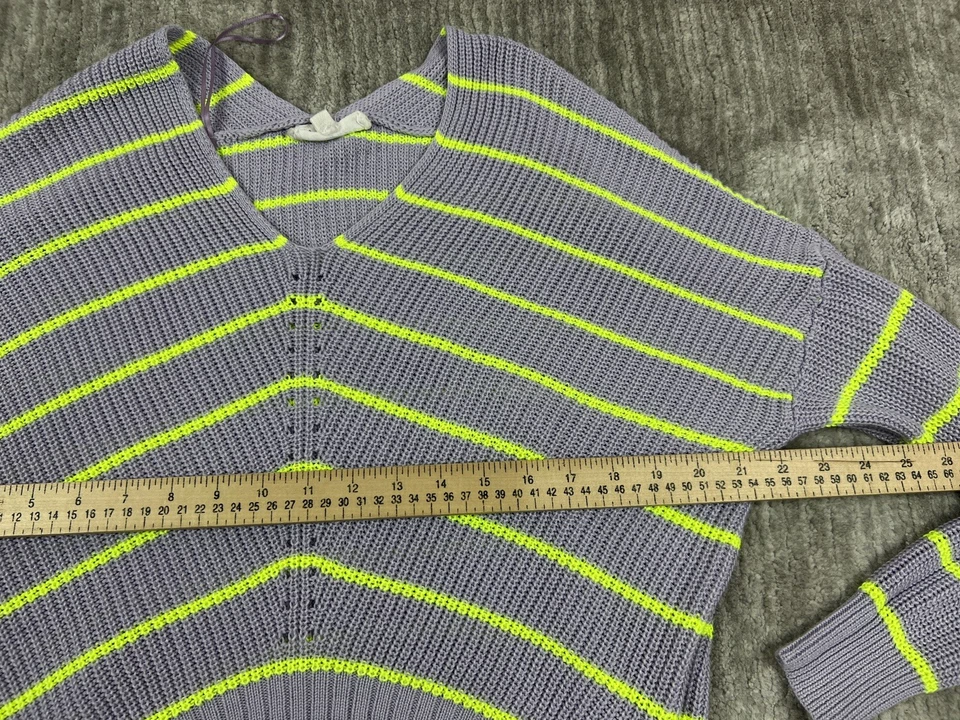 Cloud Chaser 女式大码紫色黄色条纹短长袖毛衣 — 第 4/4 张图片