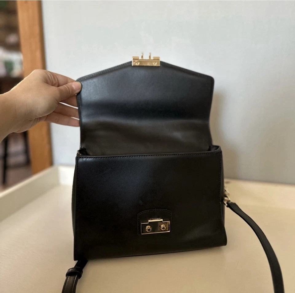 Michael Kors MK Womens Sloan Medium Leather Satchel Black Crossbody Bag, Purse - Image 4 of 4