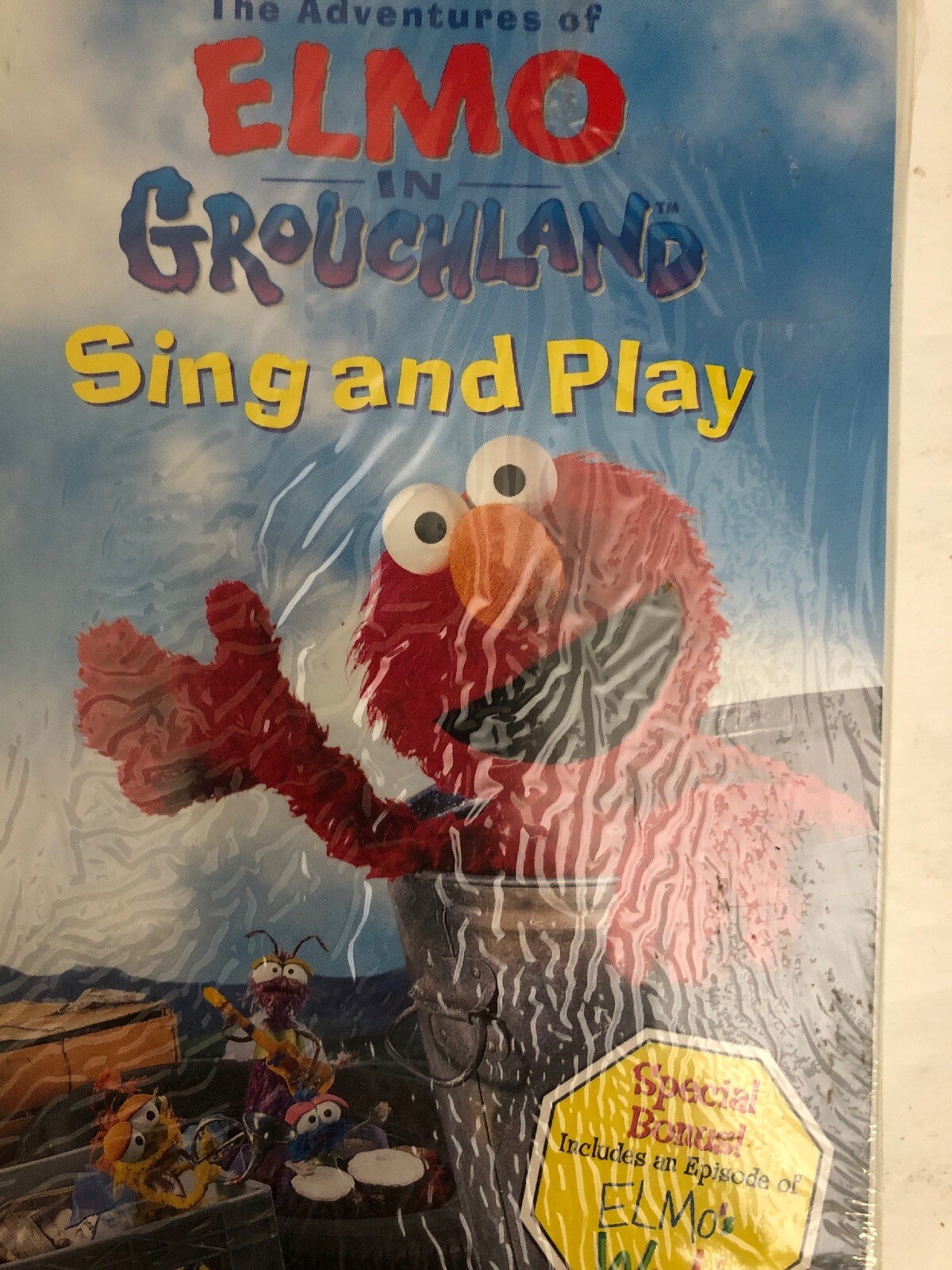 Sesame Street The Adventures of Elmo in Grouchland:Sing and Play(VHS
