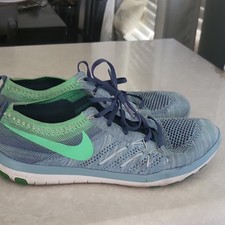 Nike Free Focus Flyknit Men s Low Top Lace-Up...