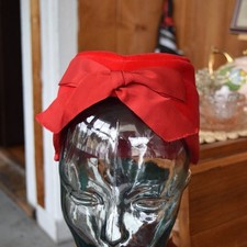 Vintage 1950s Red Pillbox Hat Bow Velour Cocktail Church Hat Sz 21.5