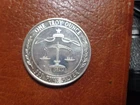 1984 PARLIAMENT SHIELD 1 One Troy Ounce .999 Fine Silver Round (Beautiful Tone)