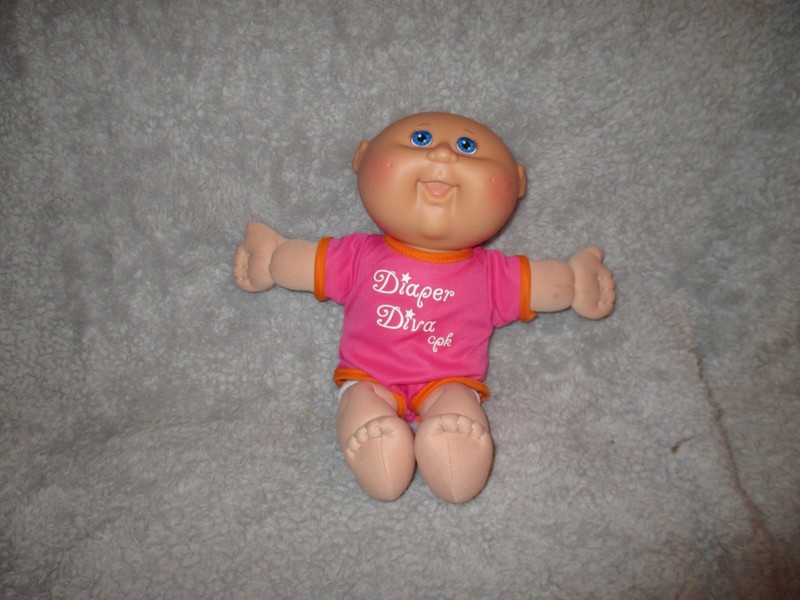 2005 VINTAGE Cabbage Patch Doll baby girl bald blue eyes 12.5 inch
