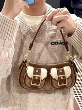 COACH CY658 Ashton Baguette Bag In Signature Canvas Brown Multi Outlet NEW CY658