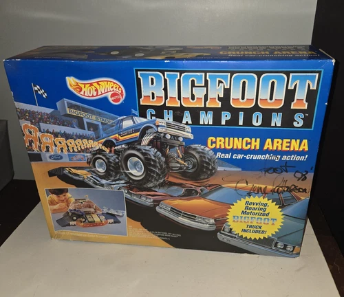 Vtg Hot Wheels BIGFOOT Champions Crunch Arena Playset 1990 SEALED - Autographed