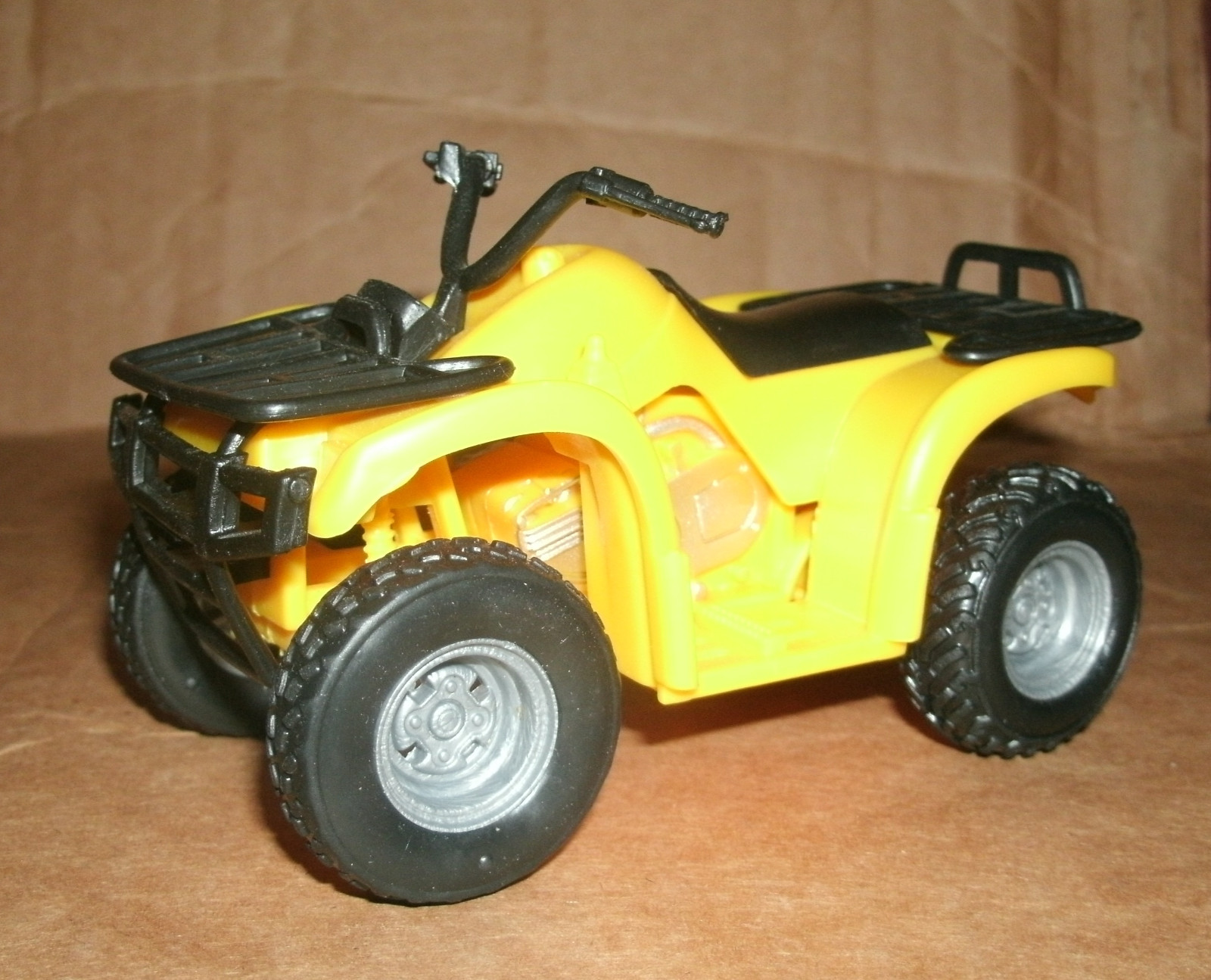 diecast four wheelers