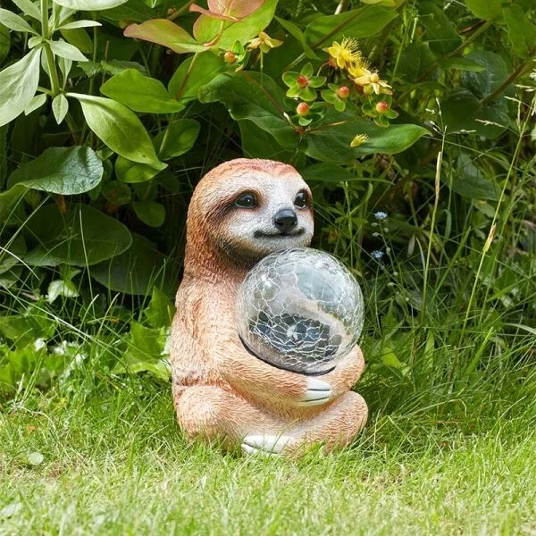 Solar Sloth Garden Ornament Statue Light Up Crackle Ball LED Decoration Lighting - Image 4 of 4
