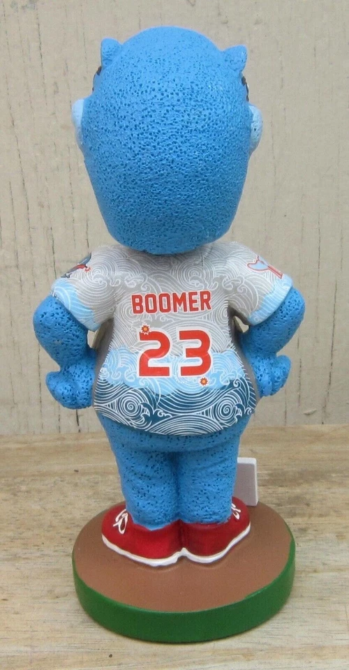 BOOMER the EXPLODING WHALE Mascot Eugene Emeralds Baseball SGA Bobblehead NIB - Image 4 of 4