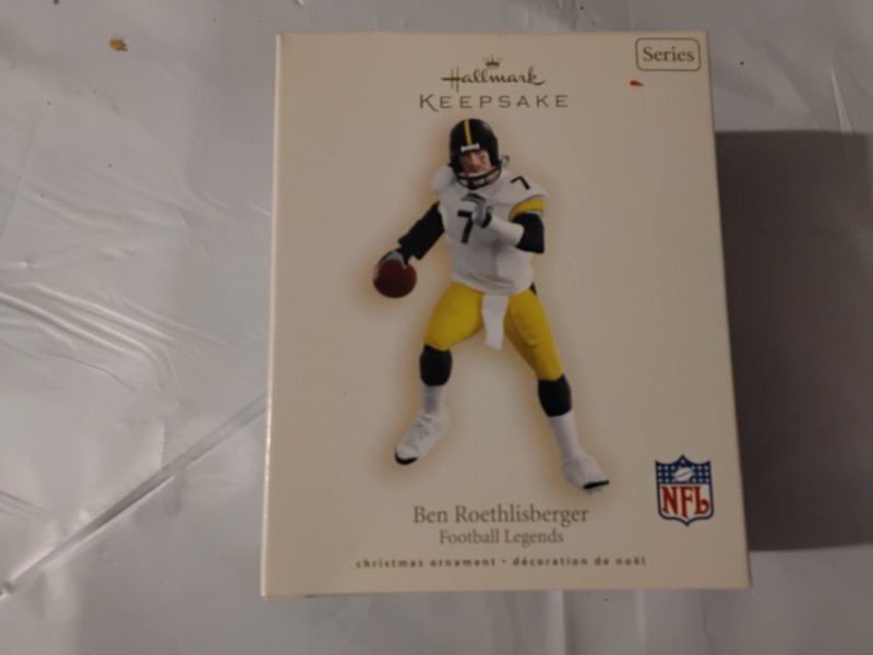 Hallmark Series Ben Roethlisberger Ornament Football legends New