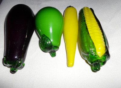 4 Vintage Murano Stil mundgeblasene Glas Gemüse - Birne Pfeffer Mais Aubergine