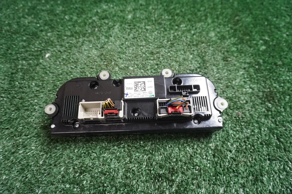 Panel de control de aire acondicionado VOLKSWAGEN PASSAT 2013 2014 2015 OEM 561907426CZJU Foto 2 de 4