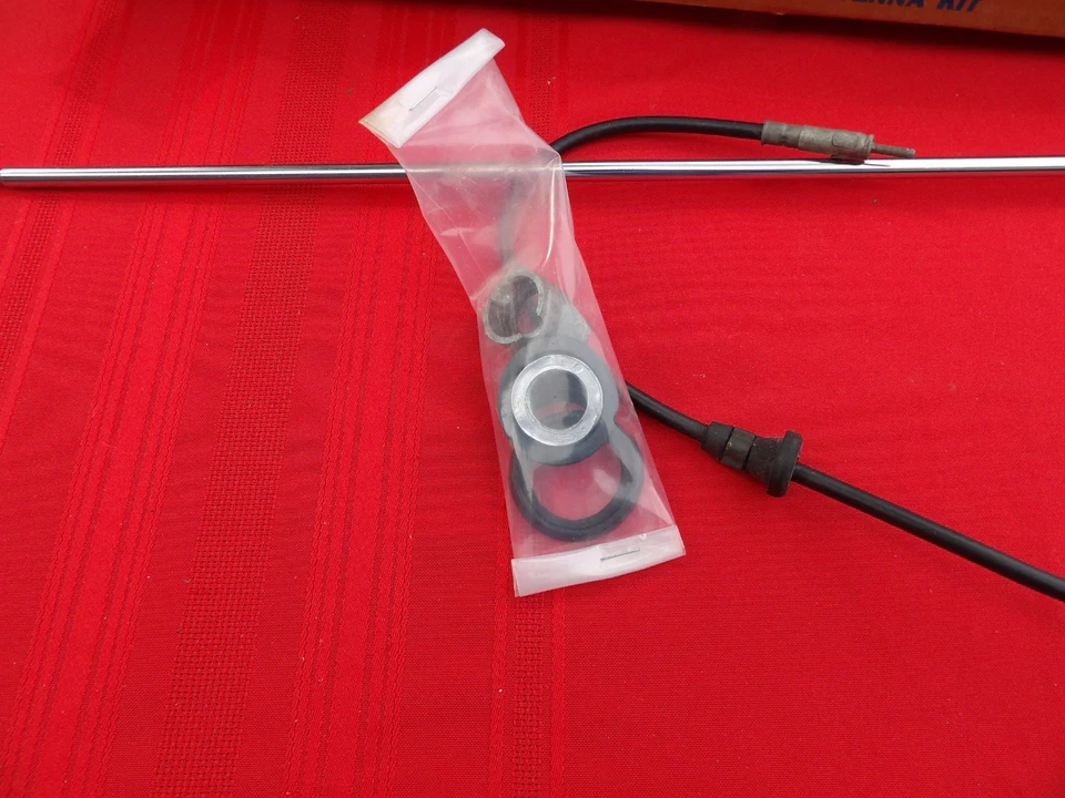 福特 1960 61 62 63 FALCON FUTURA SPRINT RANCHERO ANTENNA NOS C3DZ-18813A — 第 4/4 张图片