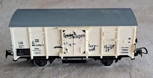 PIKO DR PENDELWAGEN/GEDECKTER GÜTERWAGEN  WG.NR. 8021122-1  OHNE VPG. + MAKEL !! | Zustand: Gebraucht