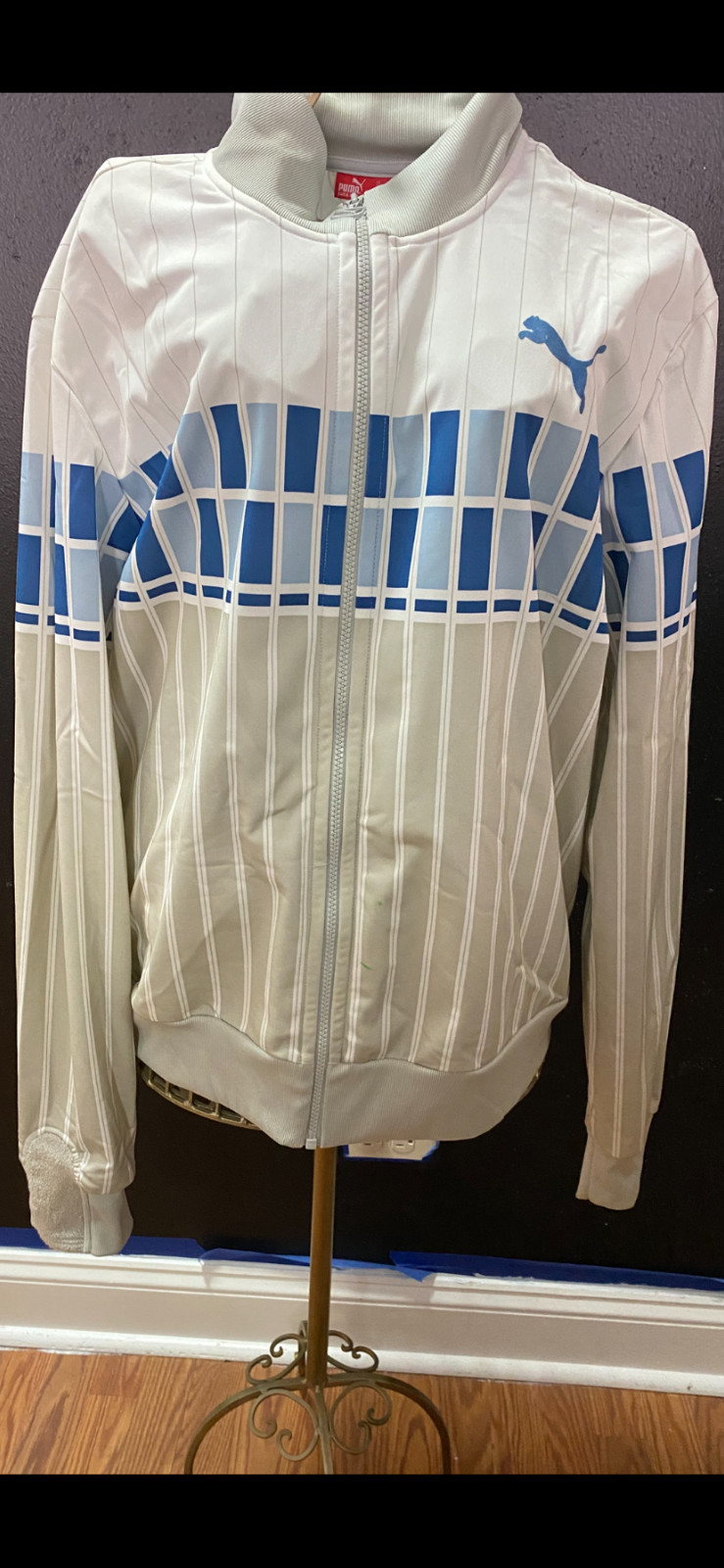 puma jacket - image 1