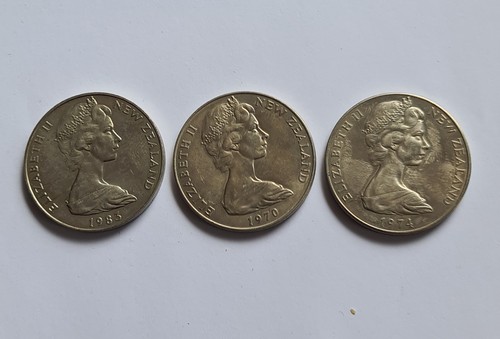 THREE commemorative NEW ZEALAND DOLLARS 1970 74 83 - Foto 2 di 2