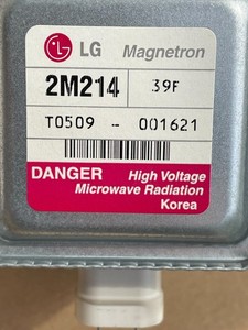 Magnetron LG 2M214 aus Quantum Speed Mikrowelle HB86Q560