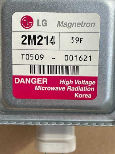 Magnetron LG 2M214 aus Quantum Speed Mikrowelle HB86Q560