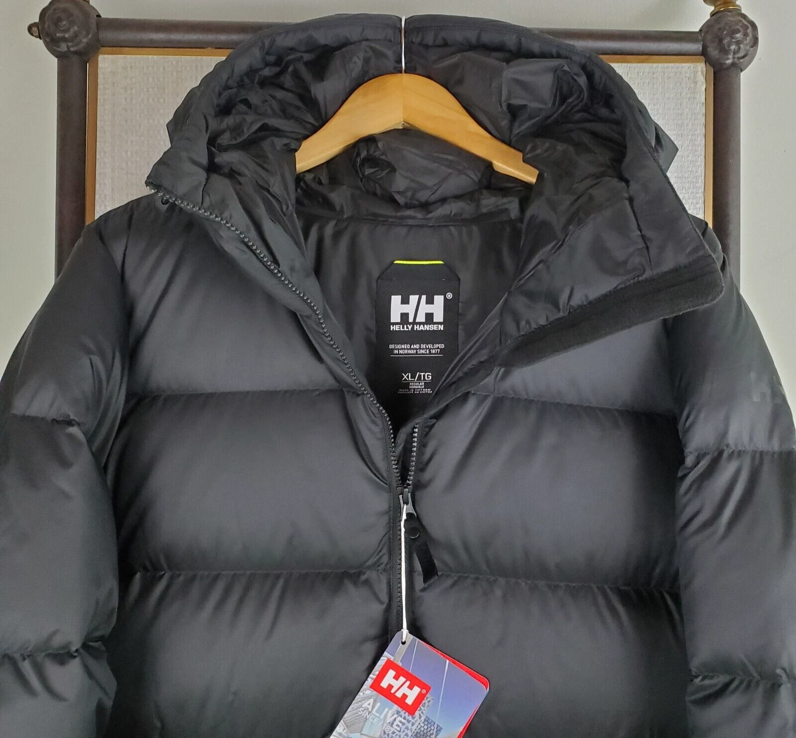 HELLY HANSEN NEW $350 600 Down Womens Size XL Hooded Black Parka Coat Jacket