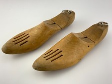 Vintage Shoe Trees Size 8 1/2 B Wooden Shoe Shaper EE011