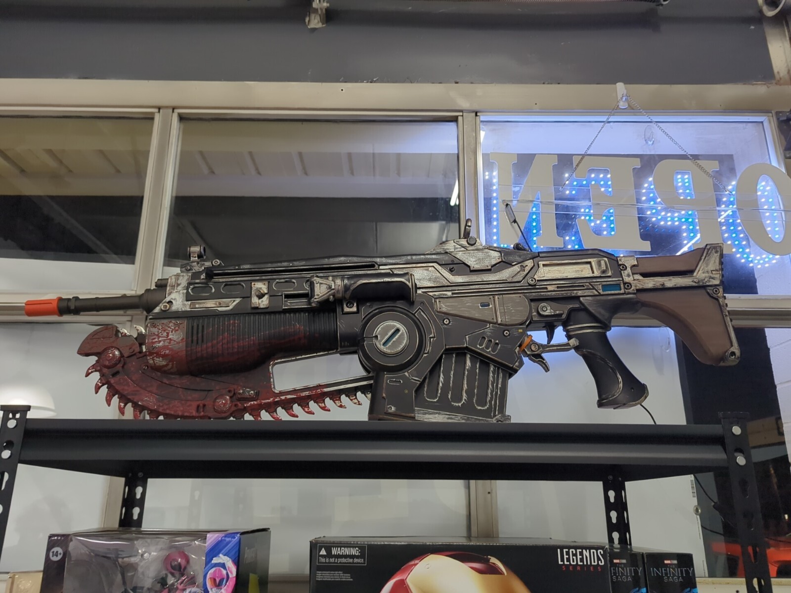 Gears Of War 4 Chainsaw Lancer Rifle Neca Life Size 11 Replica **No