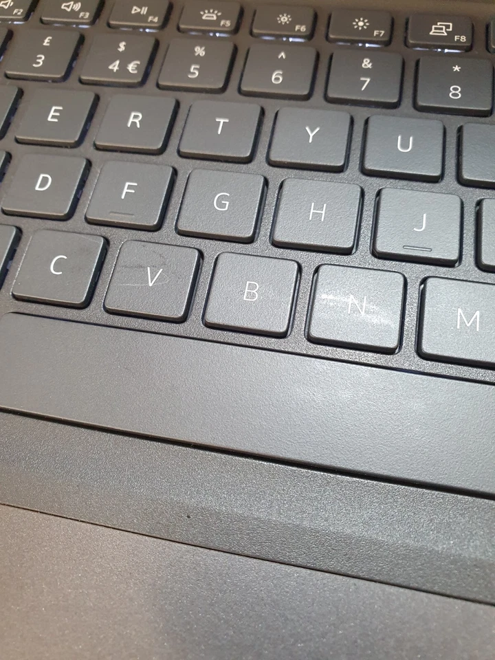 Dell Latitude 3510 · i5-10210U · 4GB · 256GB, photo 4 of 5